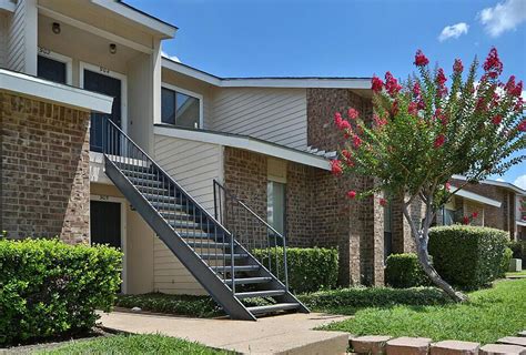 riverbend apartments lancaster photos|More.